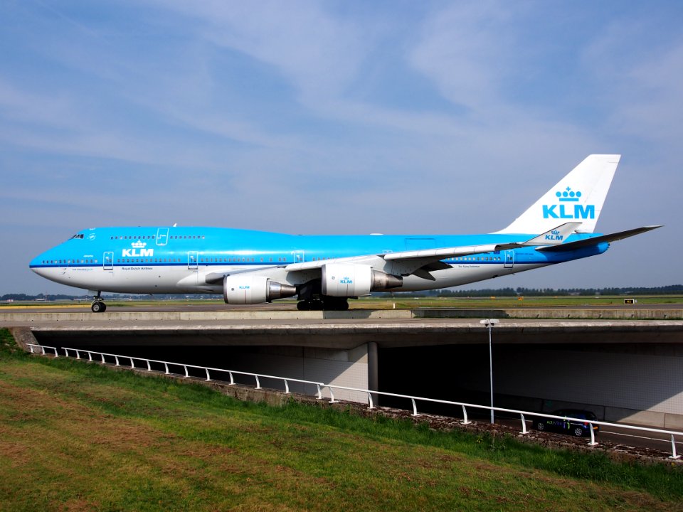 PH-BFI KLM Royal Dutch Airlines Boeing 747-406(M) - cn 25086 taxiing, 25august2013 pic-005