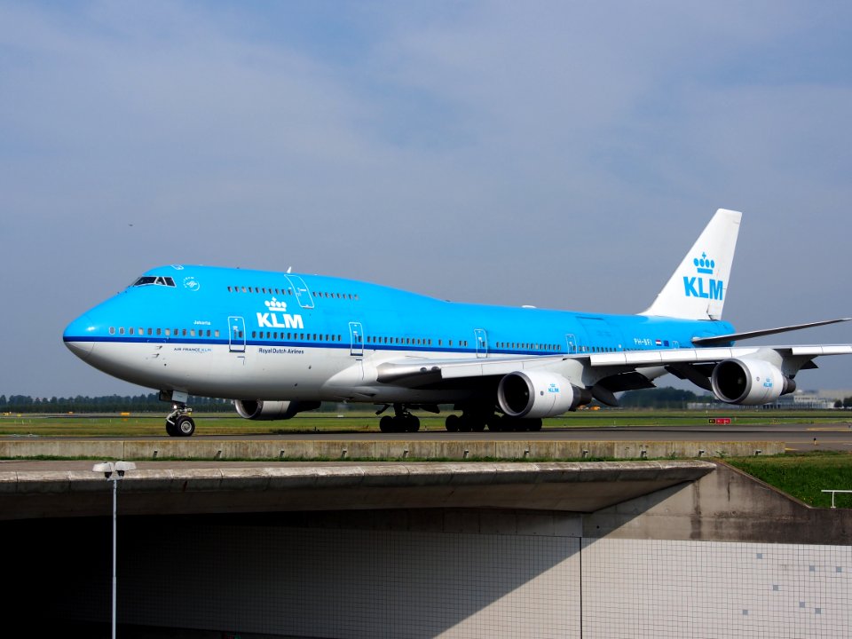 PH-BFI KLM Royal Dutch Airlines Boeing 747-406(M) - cn 25086 taxiing, 25august2013 pic-004