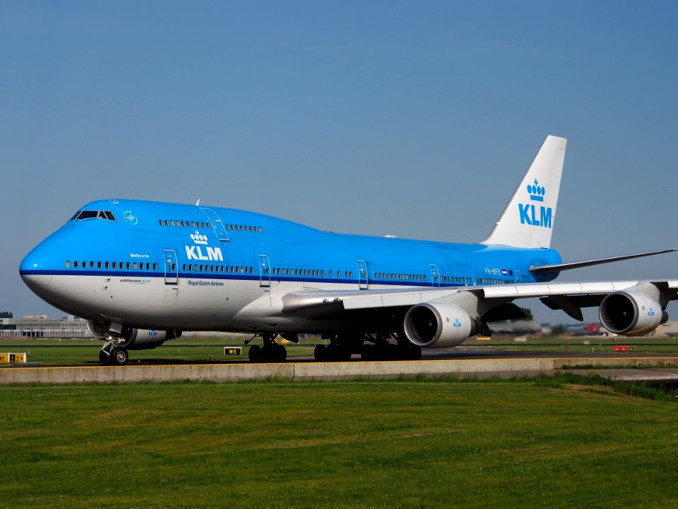 PH-BFE KLM Boeing 747-400 taxiing at Schiphol (AMS - EHAM), The Netherlands, 17may2014, pic-4