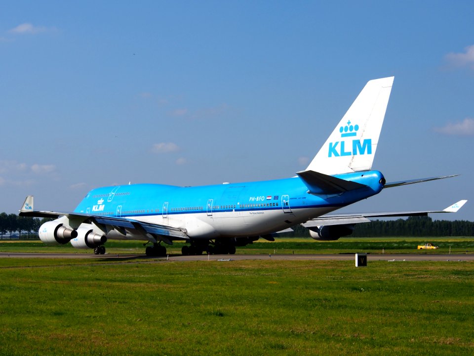 PH-BFO KLM Royal Dutch Airlines Boeing 747-406(M) - cn 25413 taxiing 18july2013 pic-009