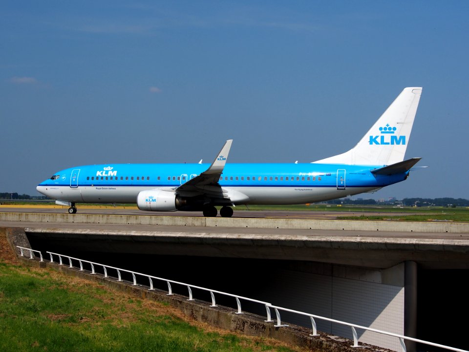 PH-BCA KLM Royal Dutch Airlines Boeing 737-8K2(WL) - cn 37820 pic8