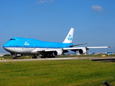 PH-BFO KLM Royal Dutch Airlines Boeing 747-406(M) - cn 25413 taxiing 18july2013 pic-004