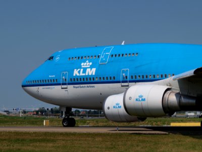 PH-BFK KLM Royal Dutch Airlines Boeing 747-406(M) - cn 25087 taxiing 21july2013 pic-003