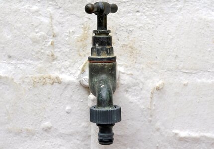 Connector dingy drip