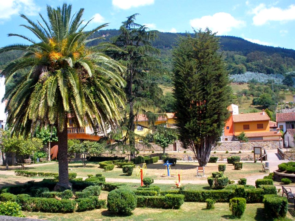 Salas - Parque Municipal Carmen Zuleta 1