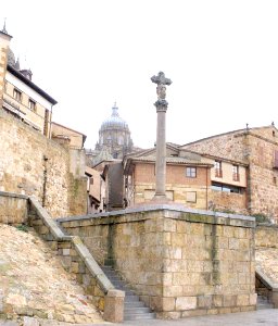 Salamanca - Puerta del Río o de Aníbal