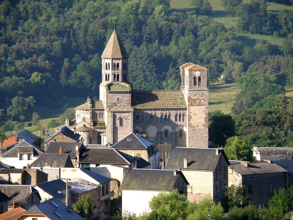 Saint-Nectaire Église9