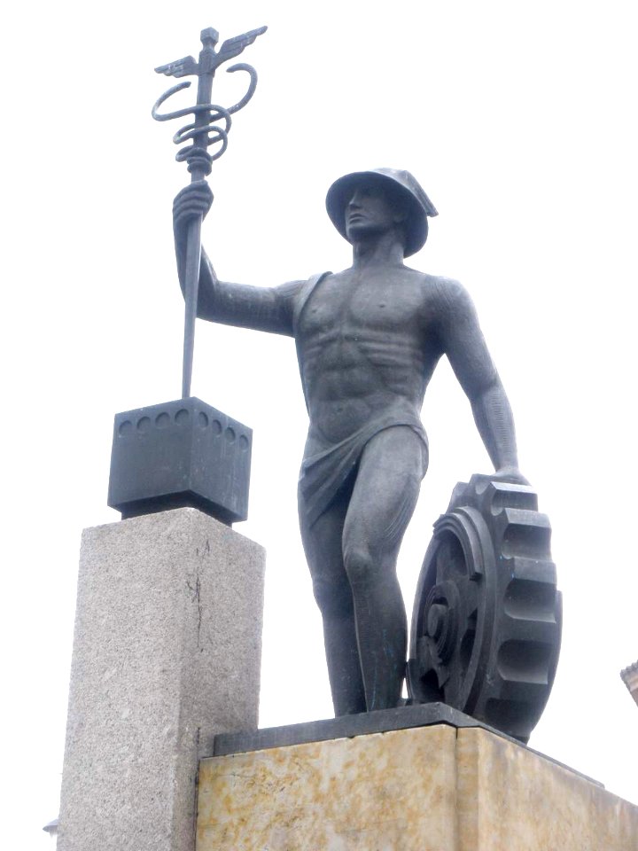 Salamanca - Monumento al Empresario 2