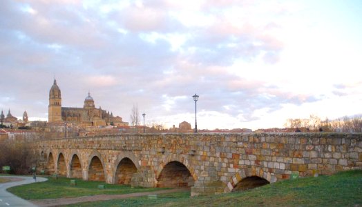 Salamanca - Puente romano sobre el Tormes 5
