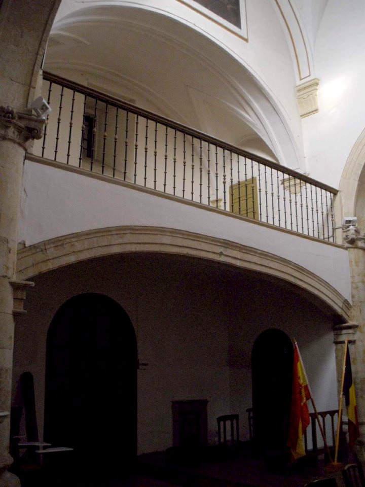 Salamanca - Iglesia de Santa María de los Caballeros 09