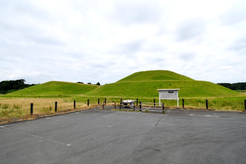 Sanmaizuka Kofun (Namegata), funkyu-1