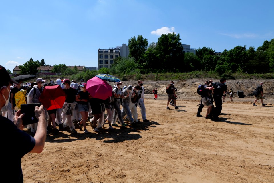Sand im Getriebe protest A100 Treptower Park 2021-06-05 133