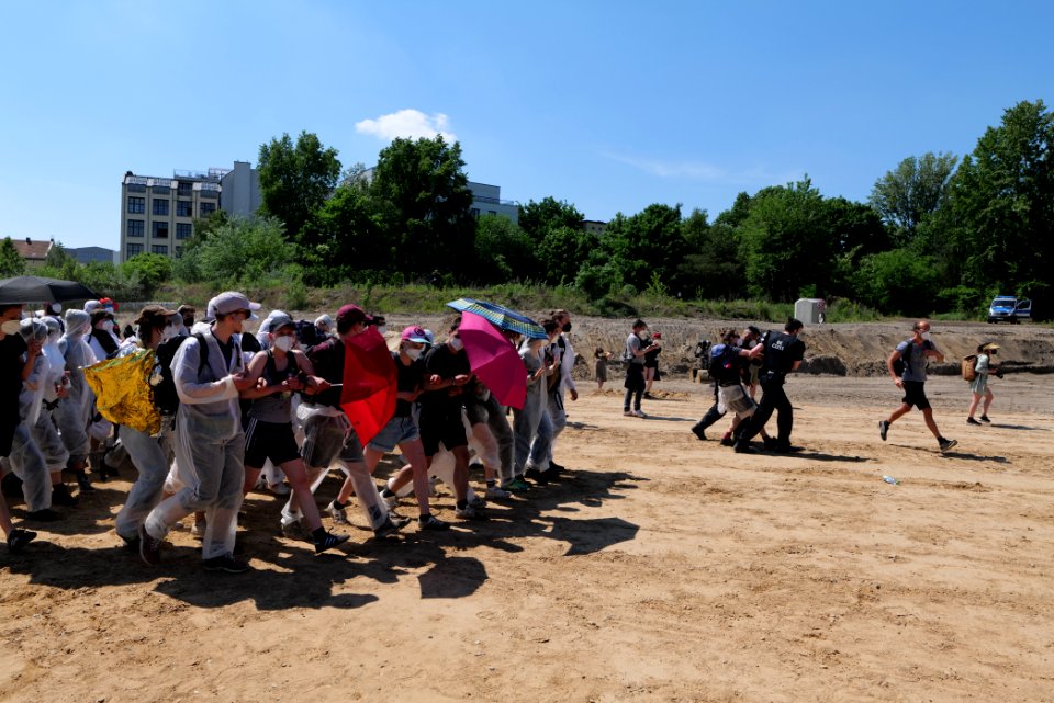 Sand im Getriebe protest A100 Treptower Park 2021-06-05 134