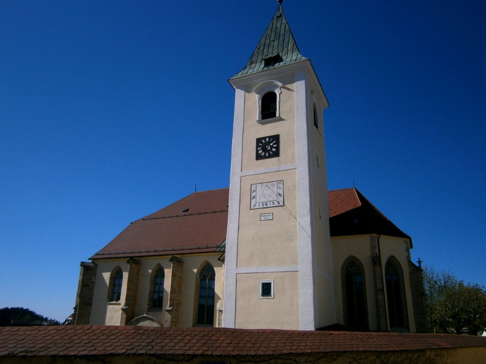 Sankt Leonhard Kirche