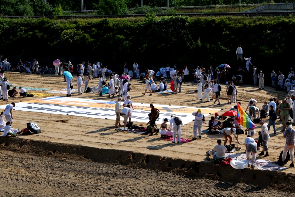 Sand im Getriebe protest A100 Treptower Park 2021-06-05 07