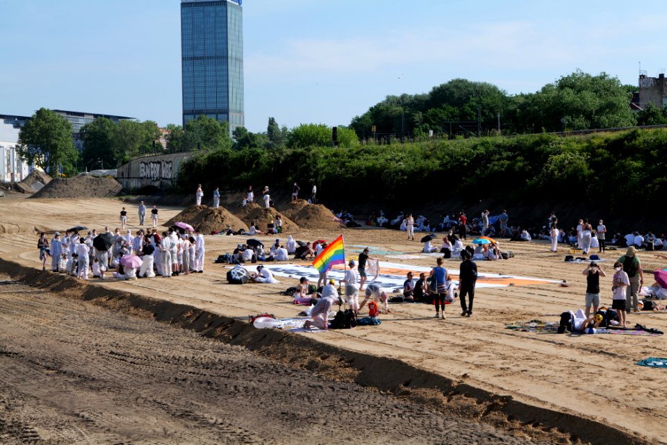 Sand im Getriebe protest A100 Treptower Park 2021-06-05 02