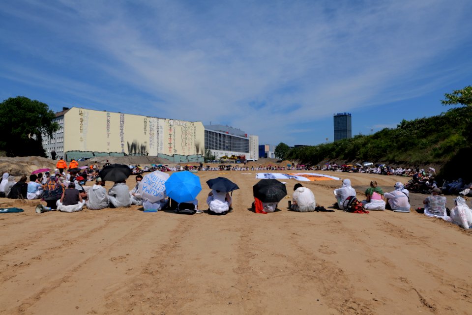 Sand im Getriebe protest A100 Treptower Park 2021-06-05 116