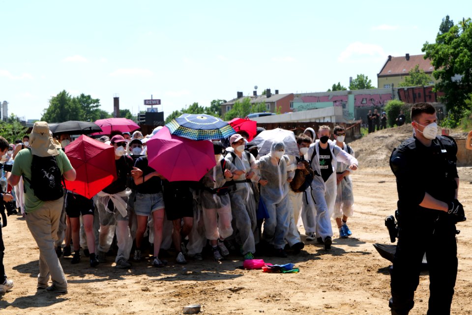 Sand im Getriebe protest A100 Treptower Park 2021-06-05 132