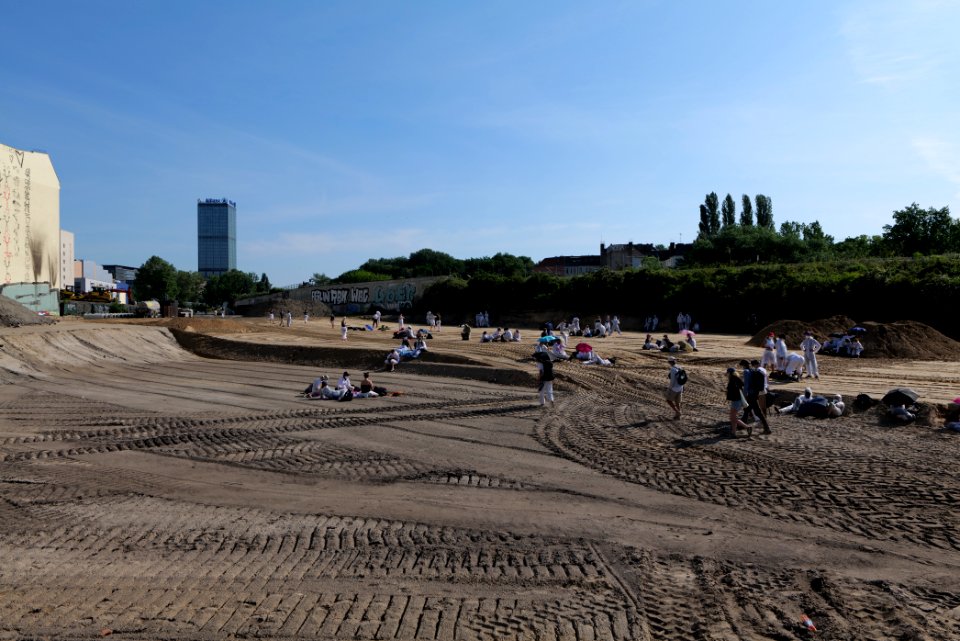 Sand im Getriebe protest A100 Treptower Park 2021-06-05 14