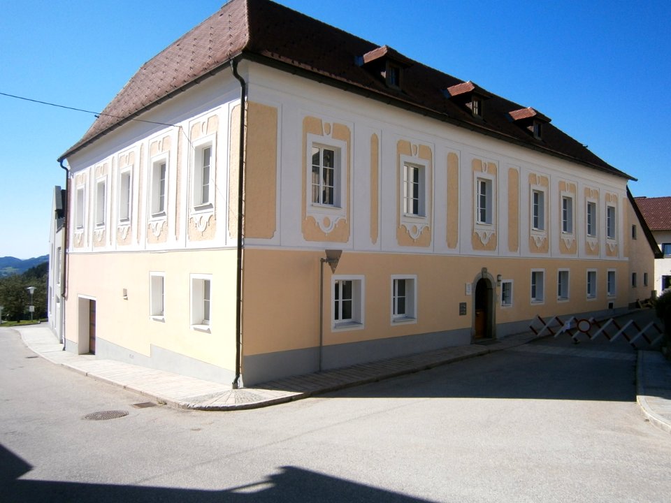 Sankt Leonhard Pfarrhof