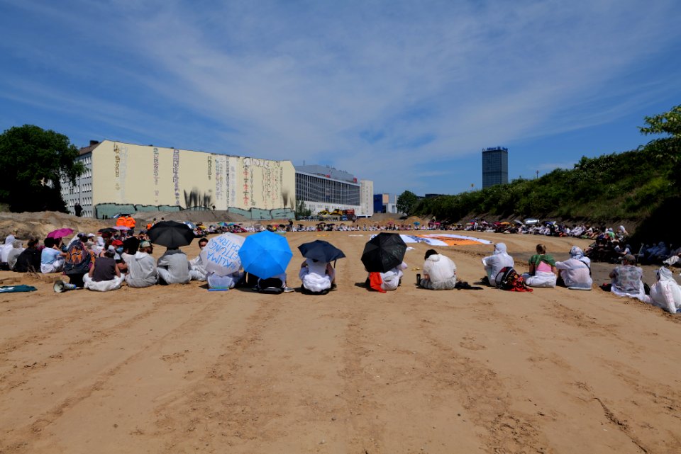 Sand im Getriebe protest A100 Treptower Park 2021-06-05 117