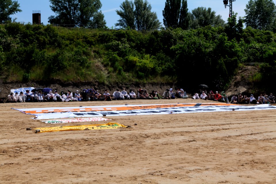 Sand im Getriebe protest A100 Treptower Park 2021-06-05 121