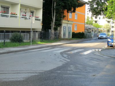 Sandgasse-Zebrastreifen-TU-Einfahrt
