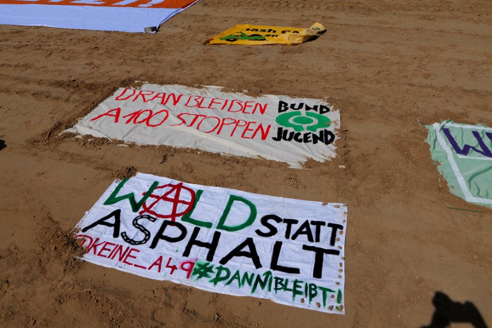 Sand im Getriebe protest A100 Treptower Park 2021-06-05 66