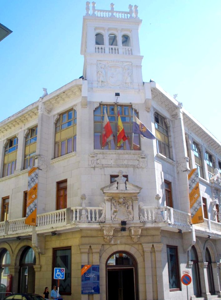 Santander - Centro de Acción Social y Cultural de Caja Cantabria (CASYC)