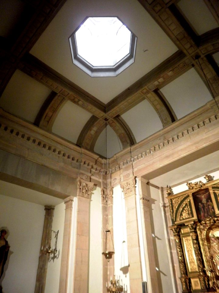 Santander - Iglesia de Santa Lucia 16