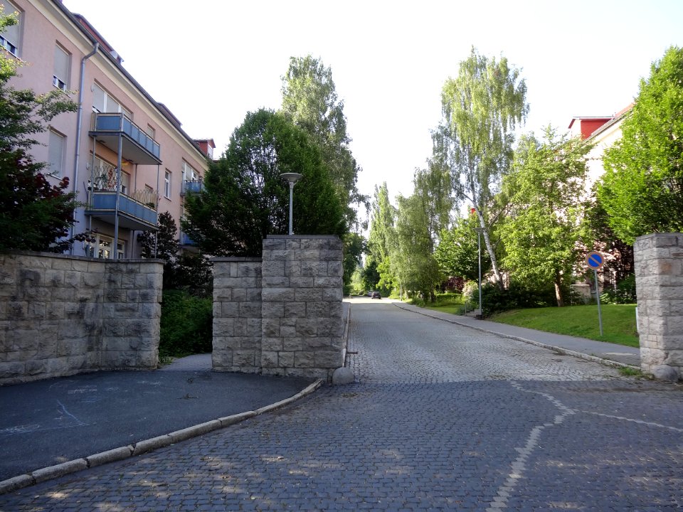 Sanierte Gebäude in Lützendorf, Weimar 3