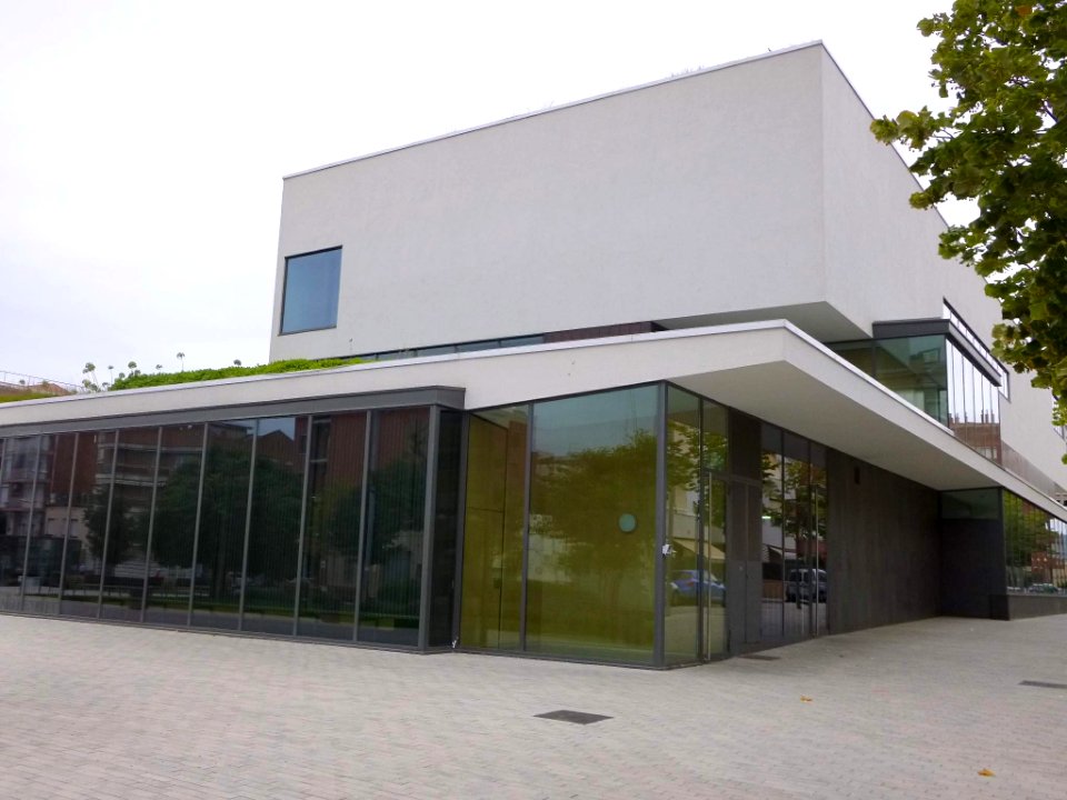 Sant Joan Despí - Centro Cultural Mercè Rodoreda 3