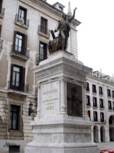 Santander - Plaza Porticada, monumento a Pedro Velarde 1
