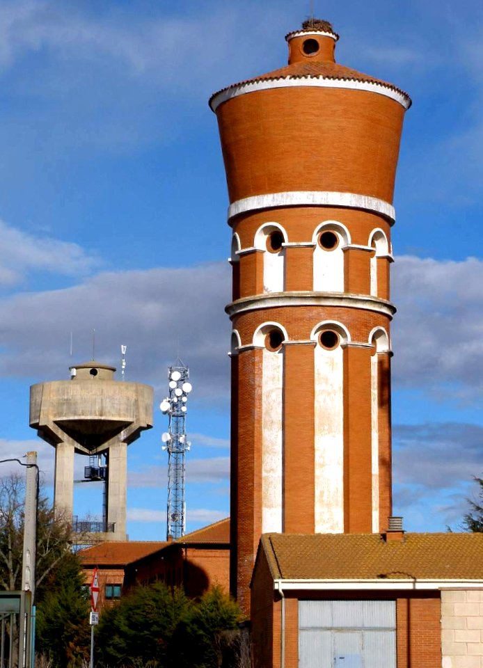 Santa María del Páramo 01
