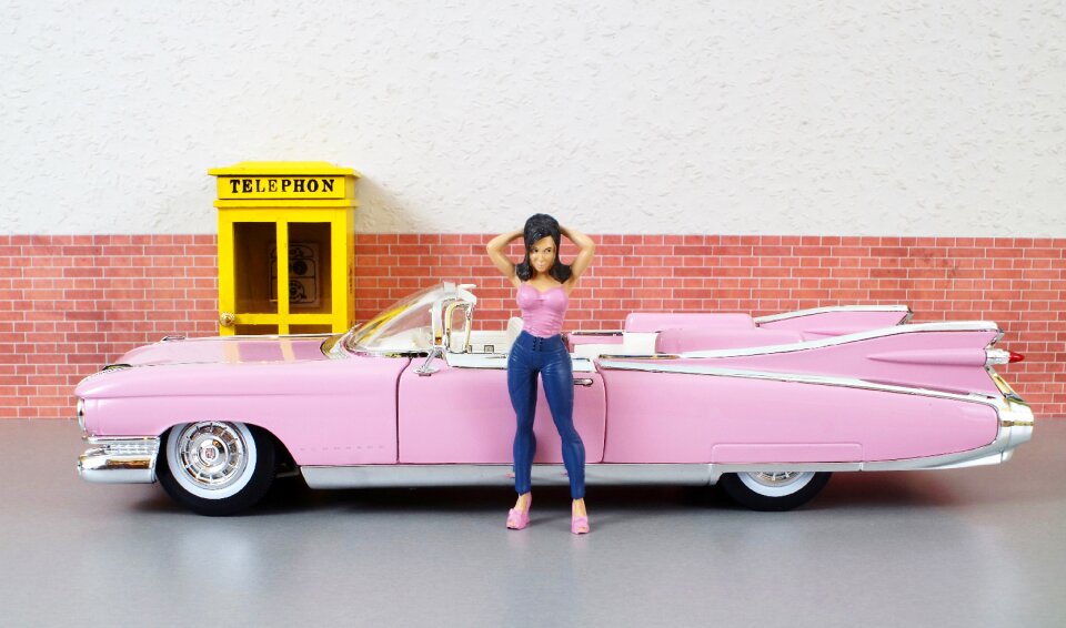 Pink auto old