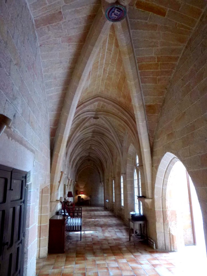 Santa Gadea del Cid - Claustro del Santuario de Santa María del Espino 02