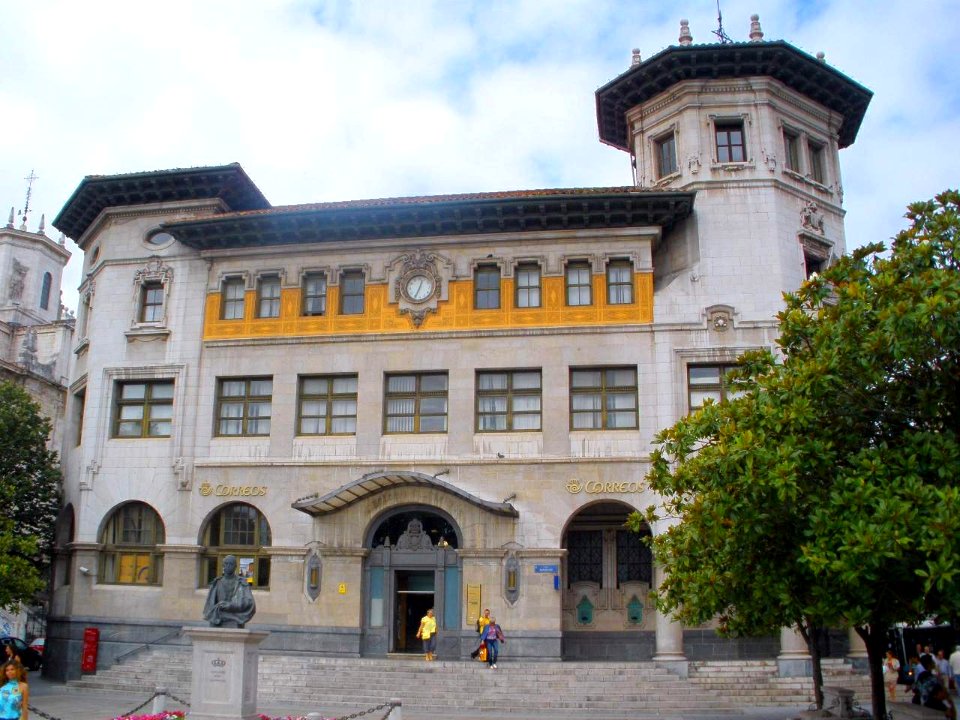 Santander - Edificio de Correos
