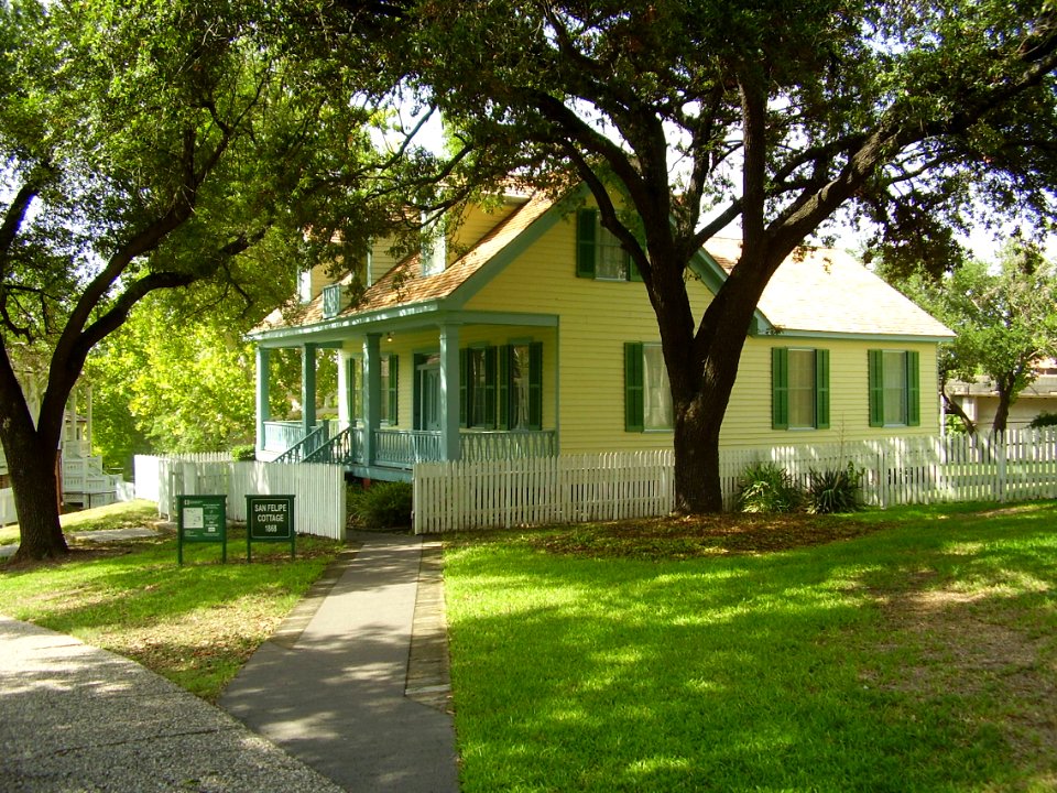 SanFelipeCottageSamHoustonParkHoustonTX