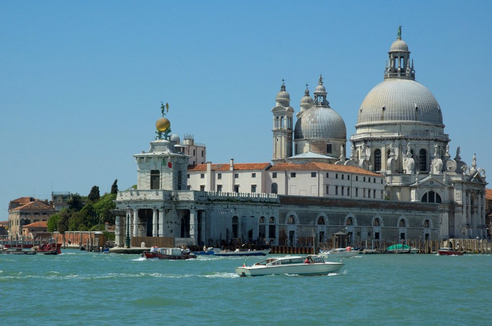 Santa-Maria-della-Salute-20050525-009