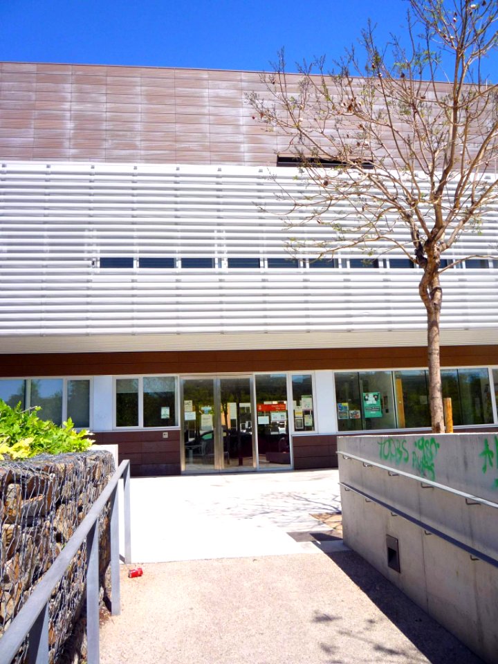 Sant Feliu de Llobregat - Centre Cívic Mas Lluí 6