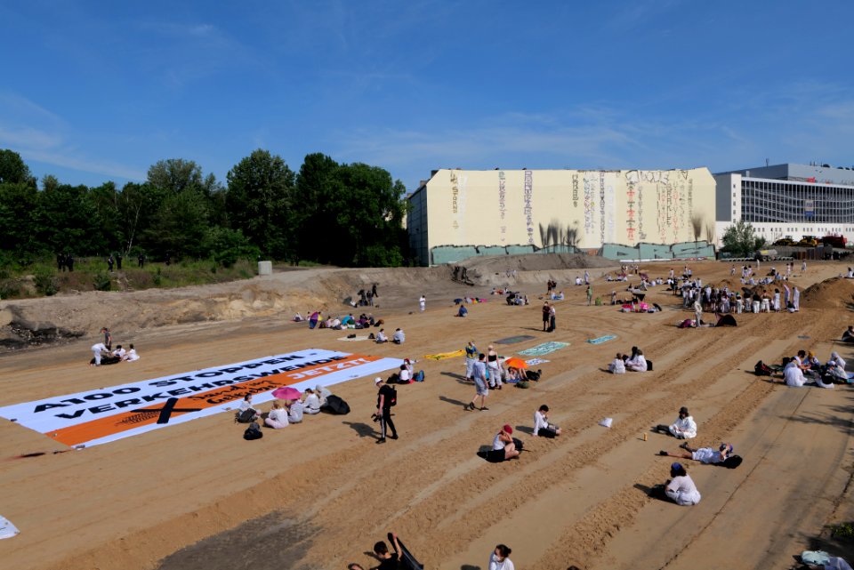 Sand im Getriebe protest A100 Treptower Park 2021-06-05 39