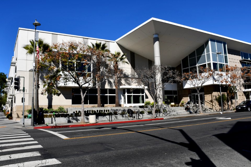 Santa Monica Public Library (1)