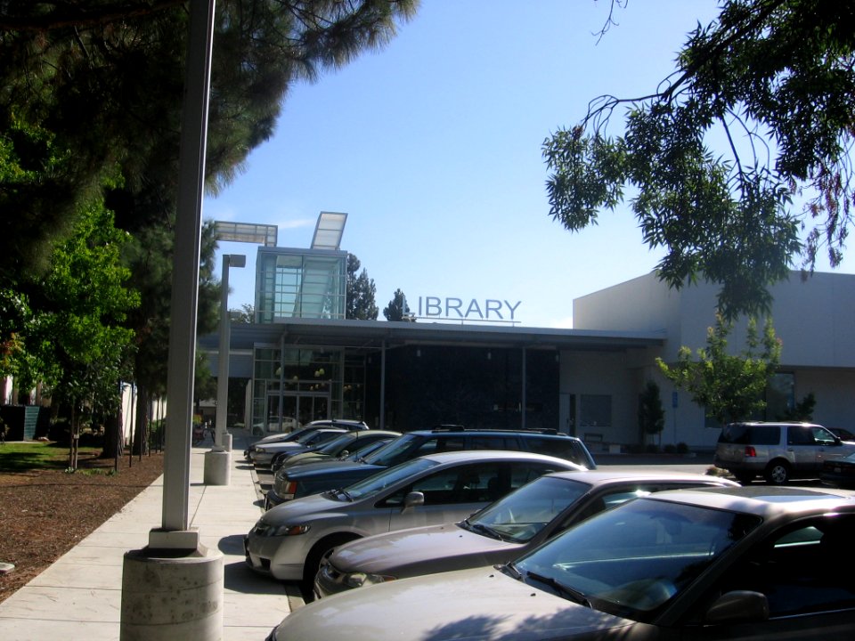 Santa Teresa Library 1483 05