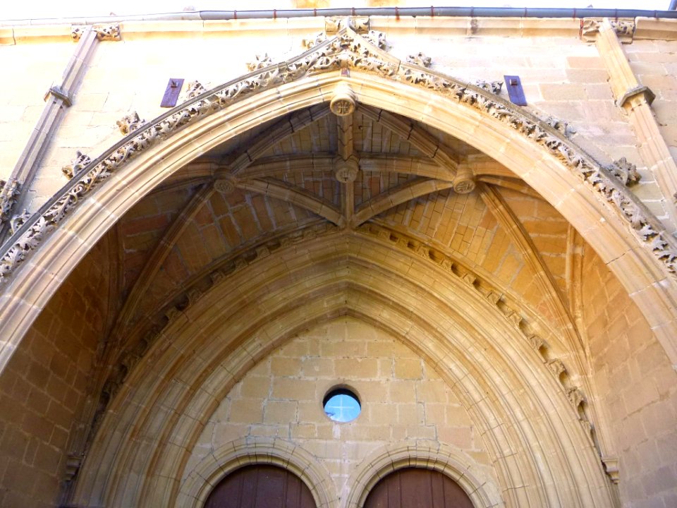 Santa Gadea del Cid - Iglesia del Santuario de Santa María del Espino 03