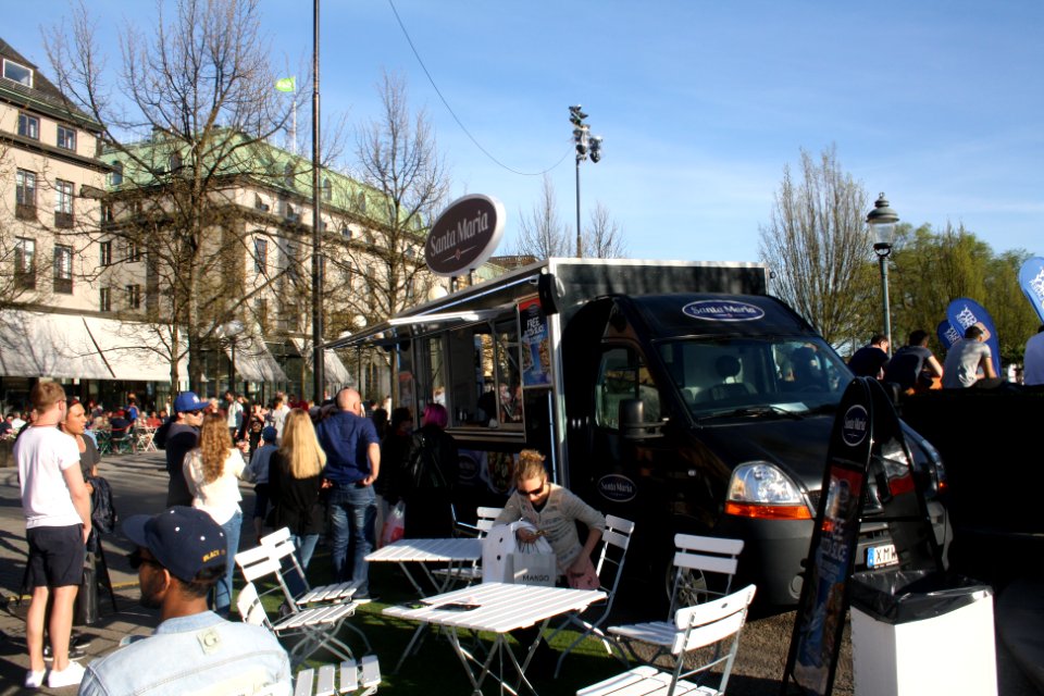 Santa Maria food truck i Kungsträdgården - Eurovision