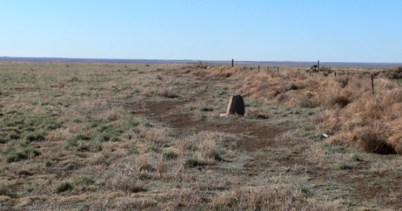 Santa Fe Trail DAR marker KS-CO line 2