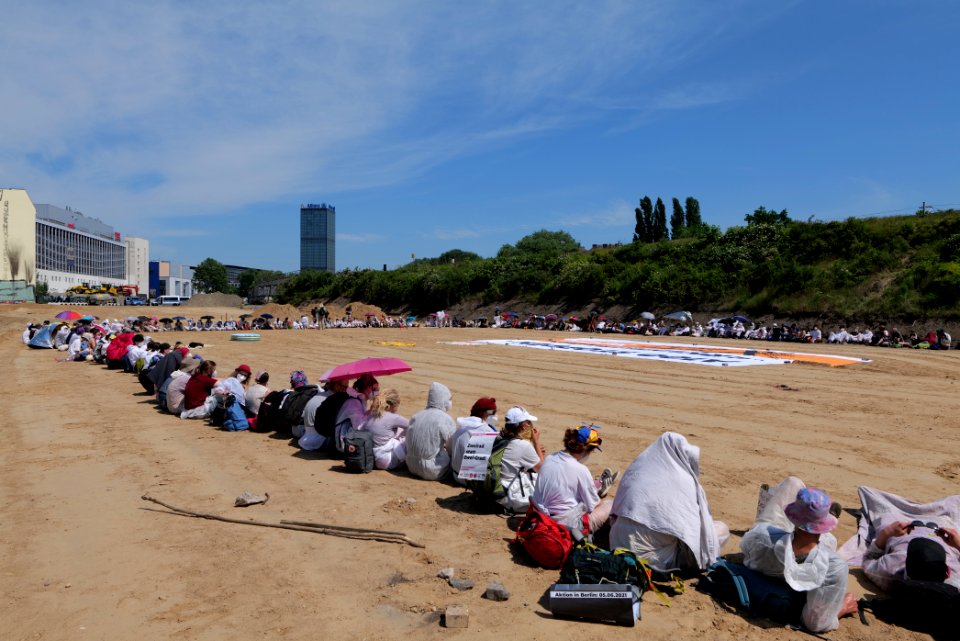 Sand im Getriebe protest A100 Treptower Park 2021-06-05 99