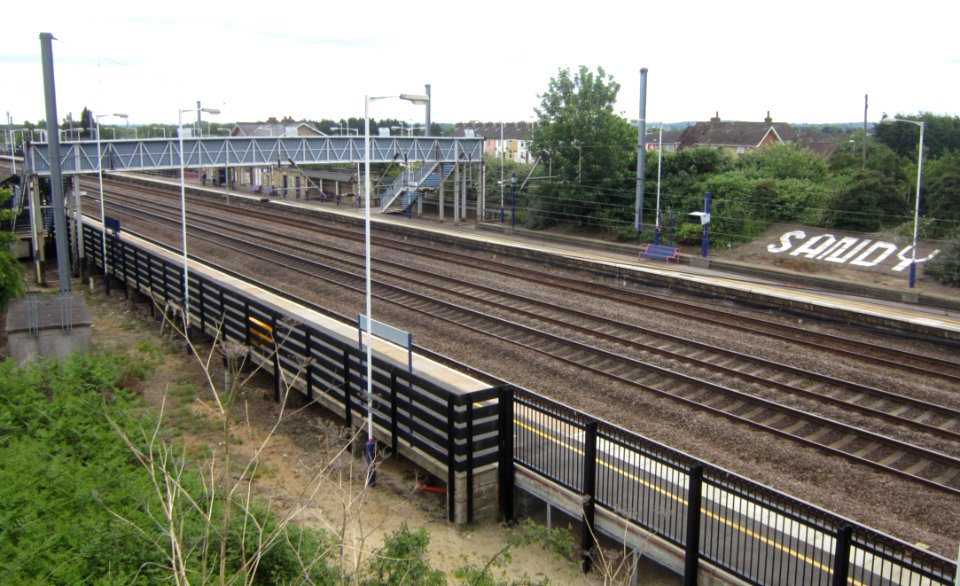 Sandy railway station