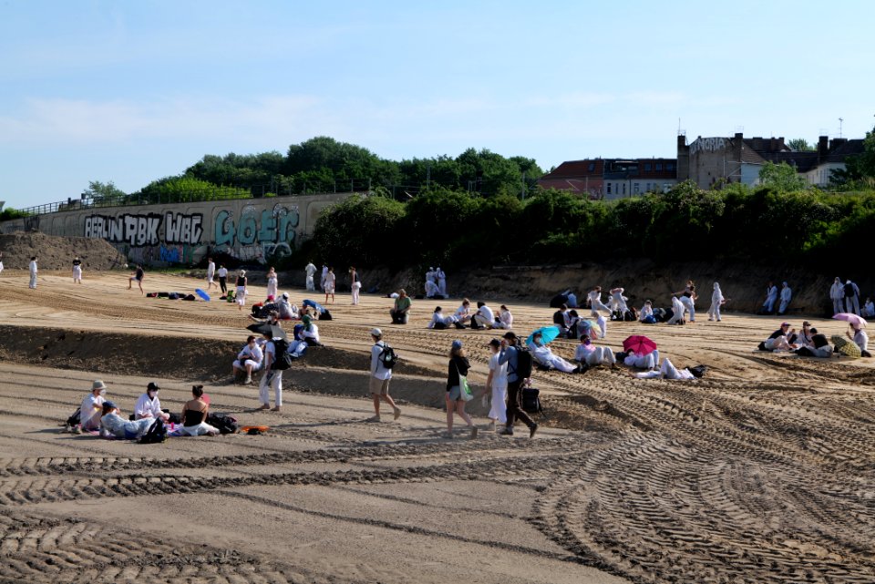 Sand im Getriebe protest A100 Treptower Park 2021-06-05 16