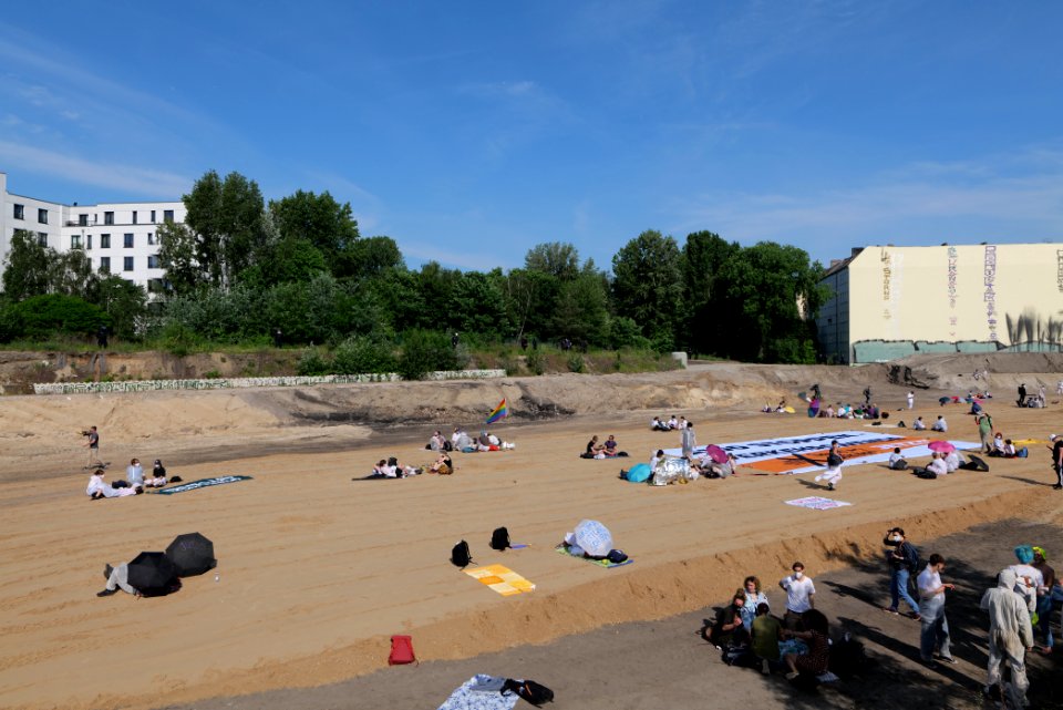 Sand im Getriebe protest A100 Treptower Park 2021-06-05 41